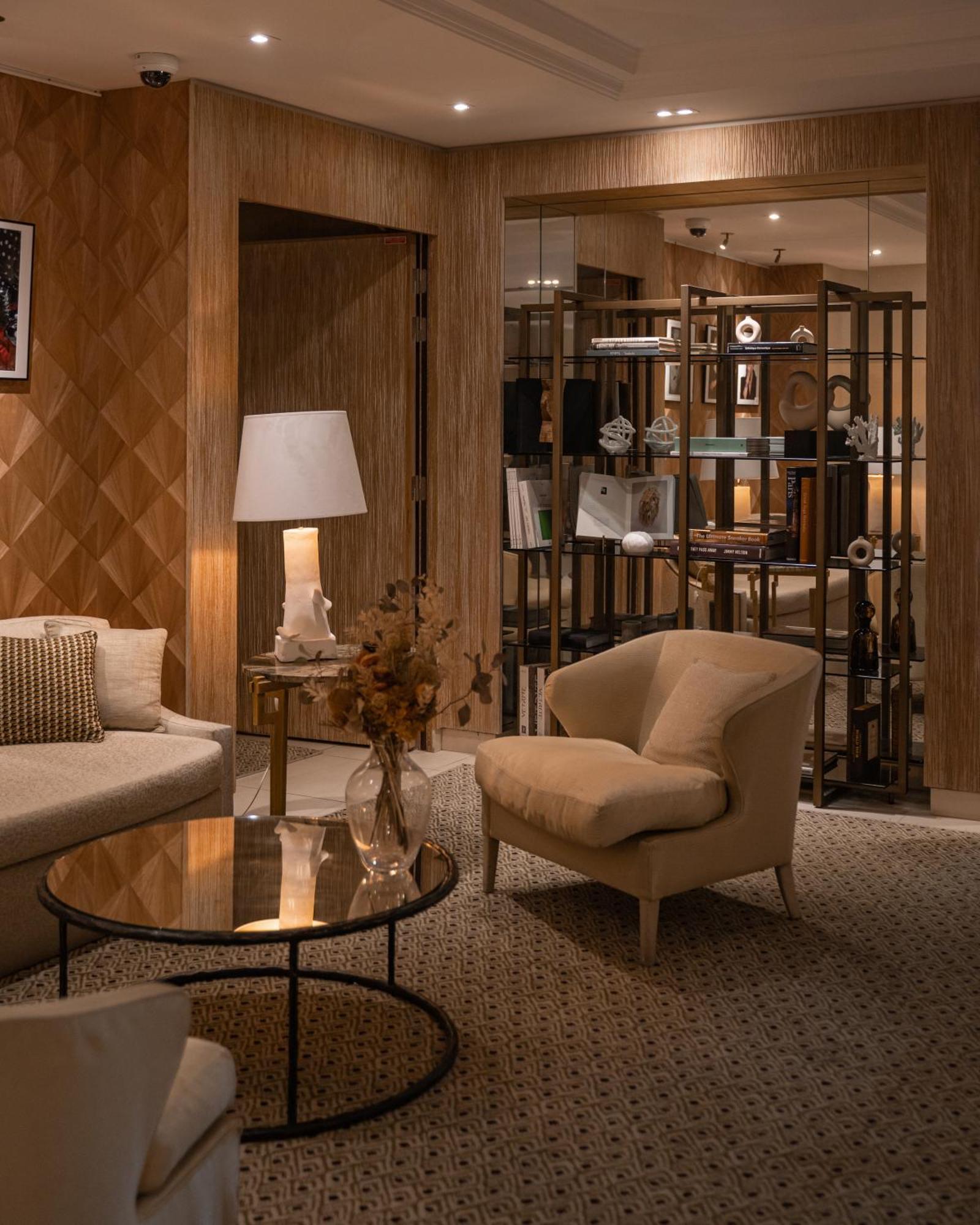 Madison Hotel